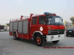 Пожарная машина цистерны с водой Донфенг 4кс2 5000Литрес