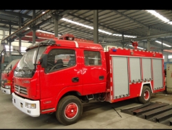 Пожарная машина Донфенг Кумминс Энгине многофункциональная