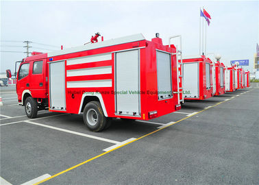 Китай Тележка аварийного спасения противопожарная с цистерной с водой пожарного насоса 4000Литерс поставщик